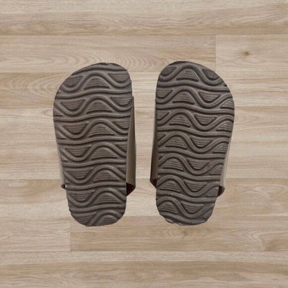 Mia Sandals Toddler Size 4 - Picture 4 of 8